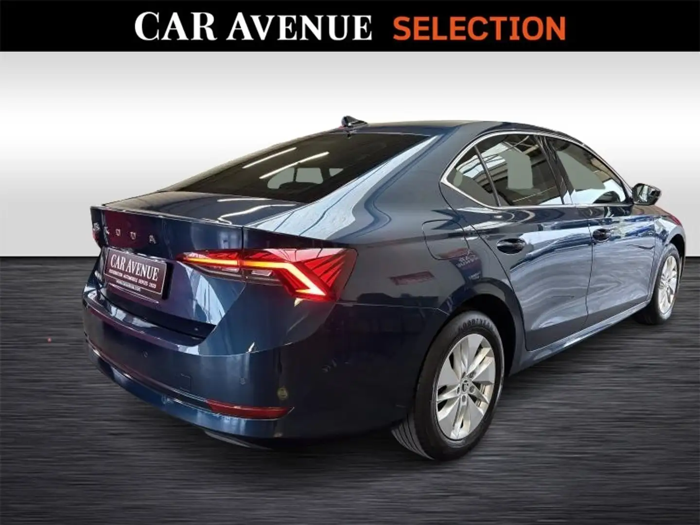 Skoda Octavia IV Ambition Bleu - 2