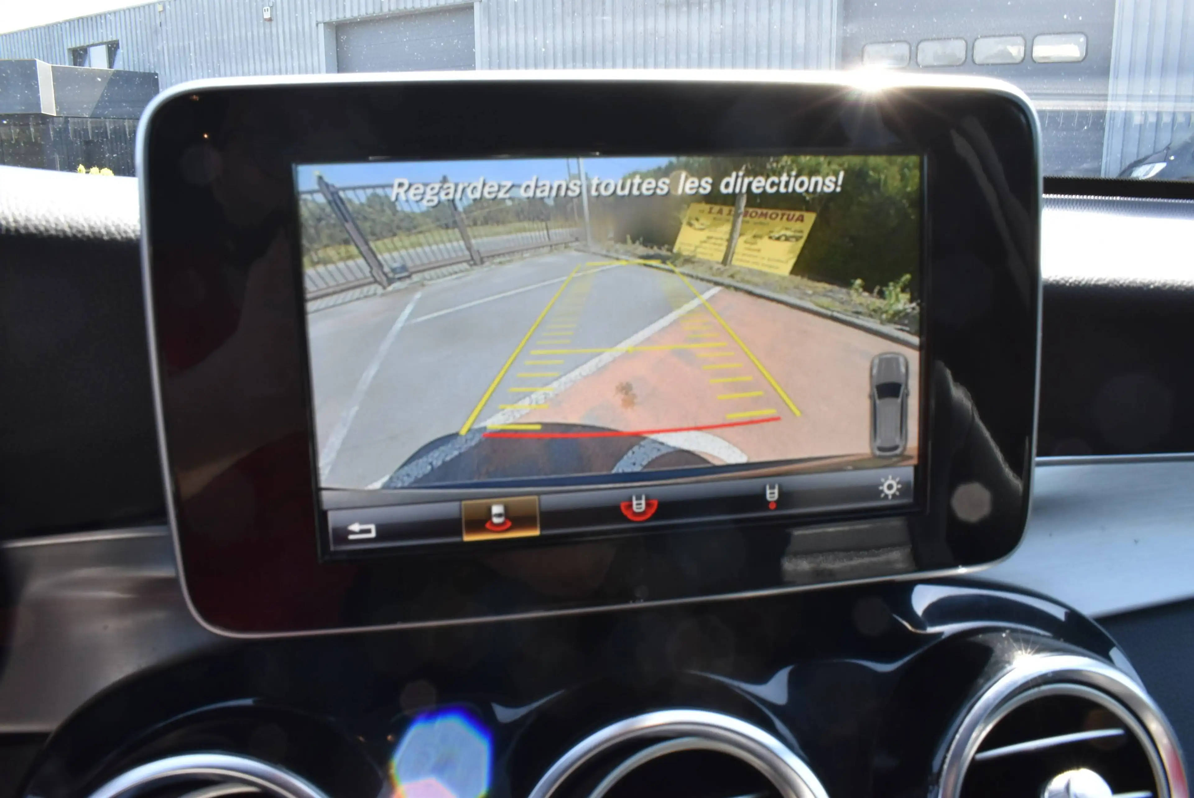 Mercedes-Benz GLC 220 d 4-Matic Pack AMG Autom / Full Led / GPS / Leder — photo 12