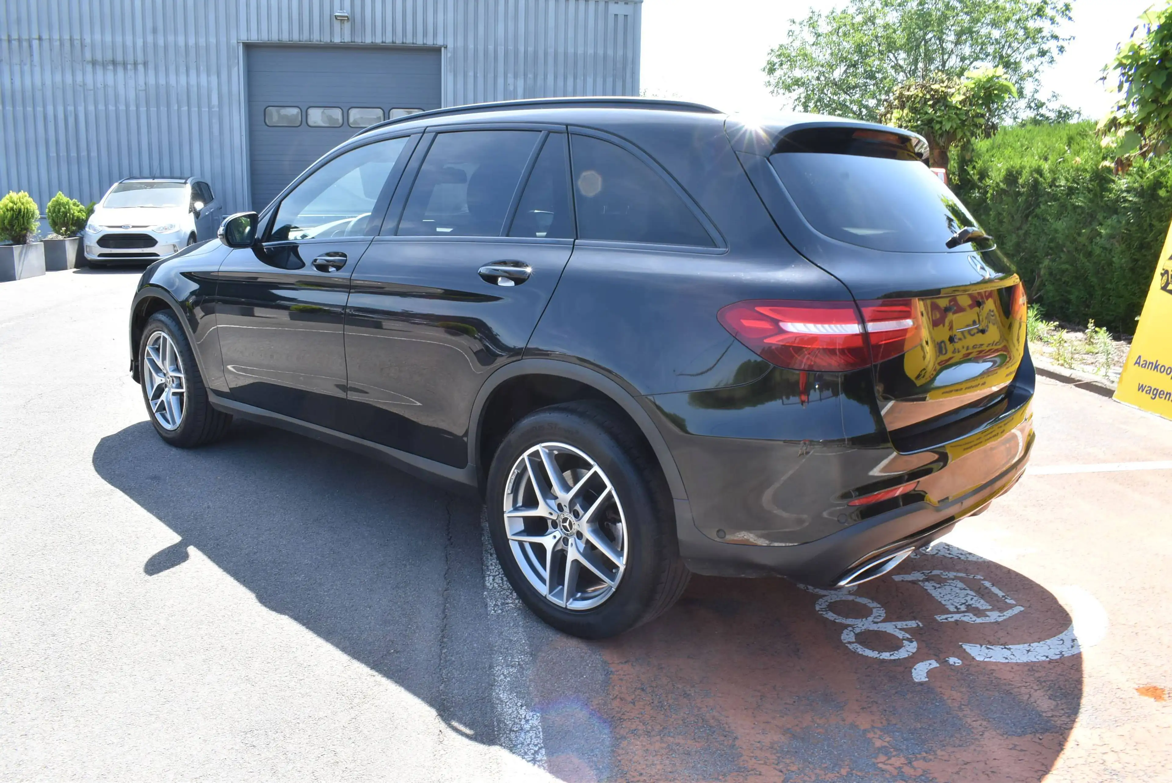 Mercedes-Benz GLC 220 d 4-Matic Pack AMG Autom / Full Led / GPS / Leder — photo 3