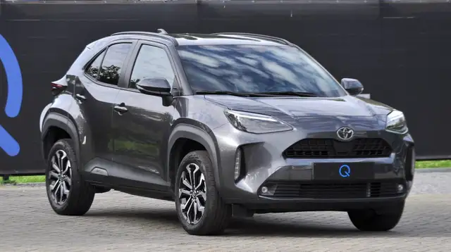2025 Toyota Yaris Cross in Grey for sale