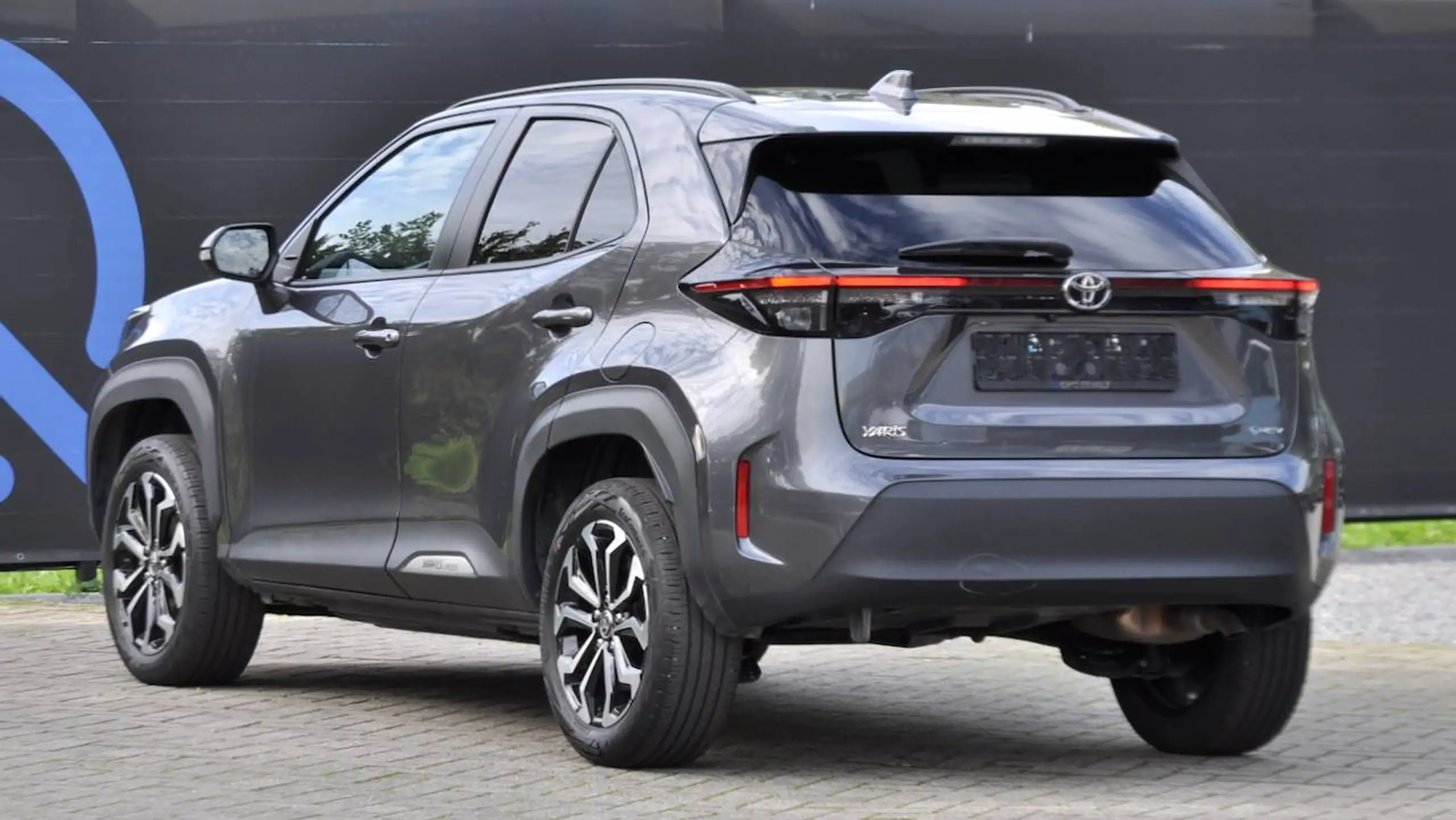 Toyota Yaris Cross HEV STYLE CARPLAY STUUR-EN ZETELVERWARMING KEYLESS — 3/13