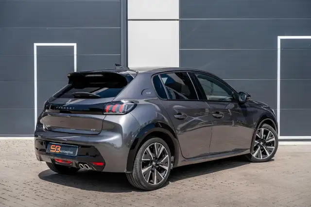 Peugeot 208 view 2