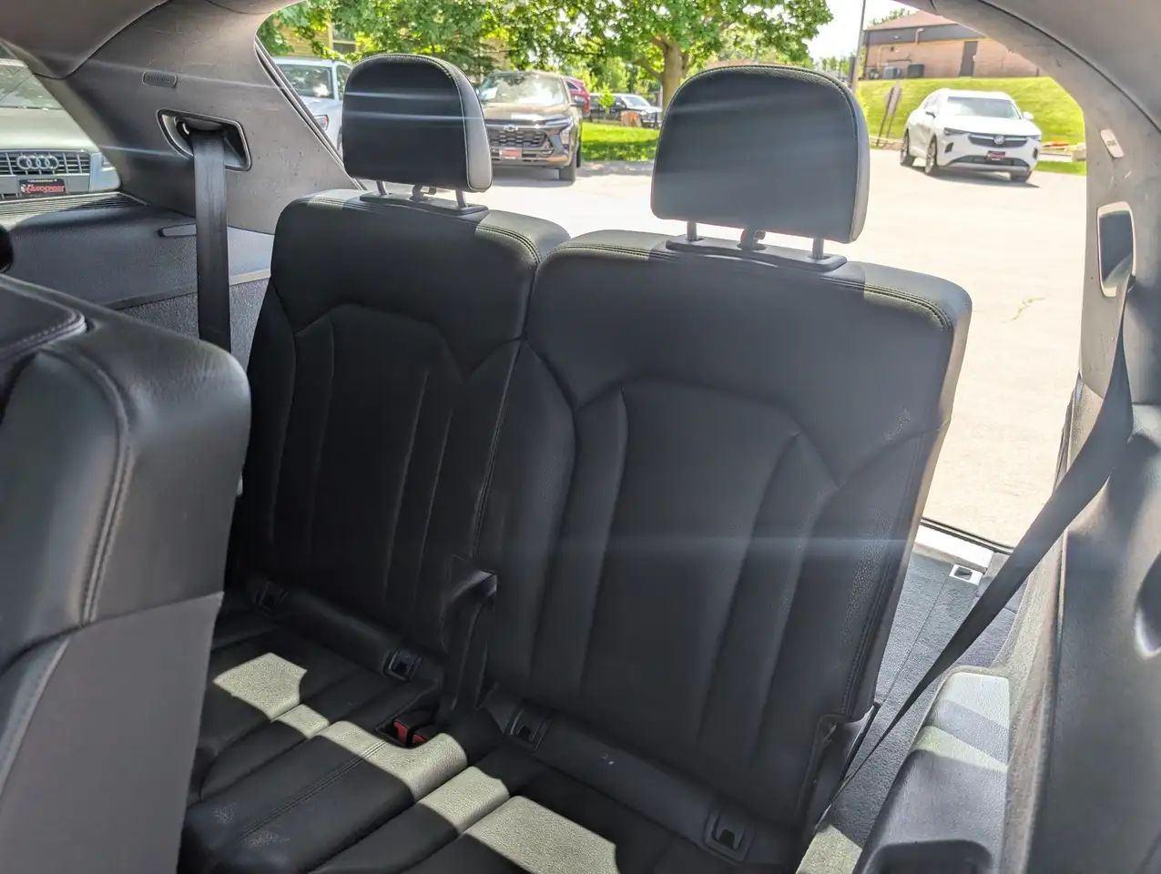 Audi Q7 снимка Audi Q7