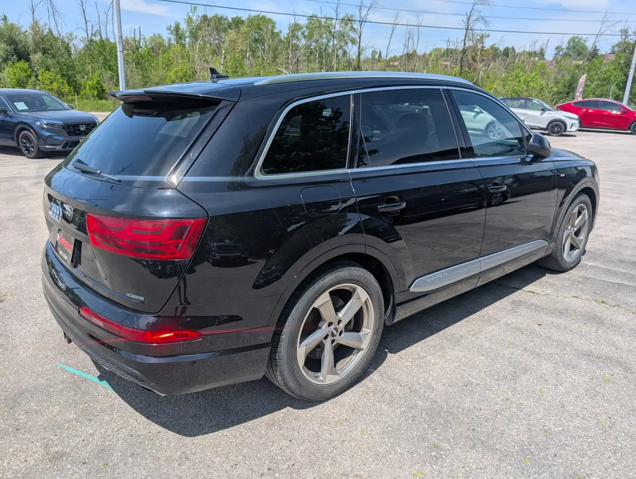 Audi Q7 снимка Audi Q7