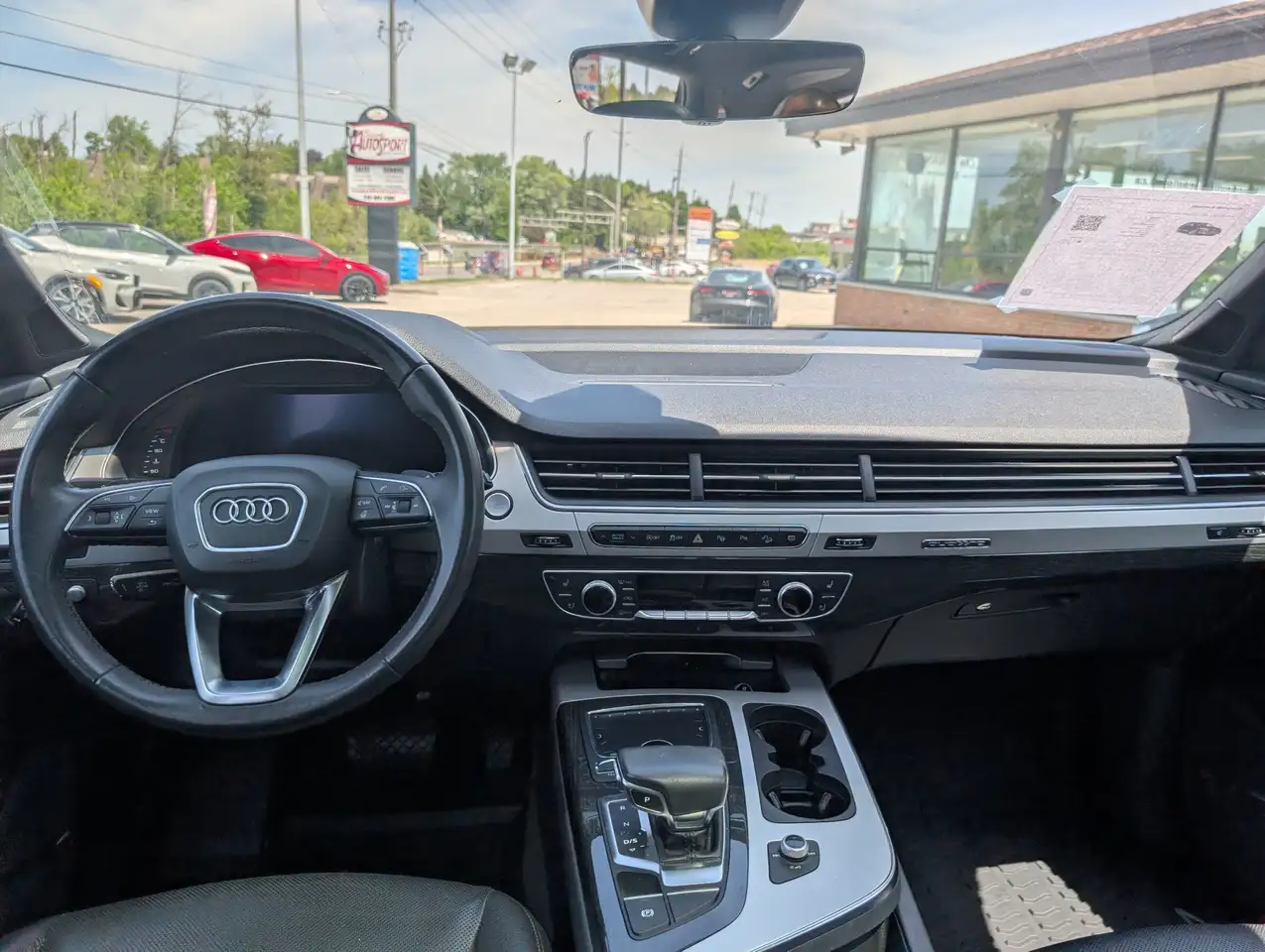 Audi Q7 снимка Audi Q7