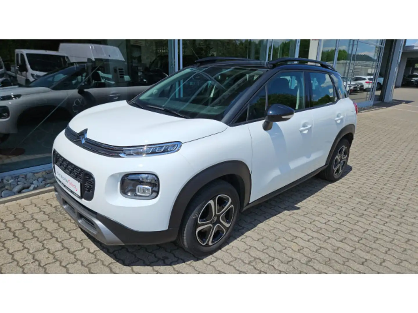 Citroen C3 Aircross 1.2 PureTech 110 Feel S&S, Kamera, S Wit - 1
