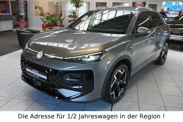 Volkswagen T-Roc R-Line 1.5 eTSI DSG*AHK*ACC*MATRIX*KAMERA*