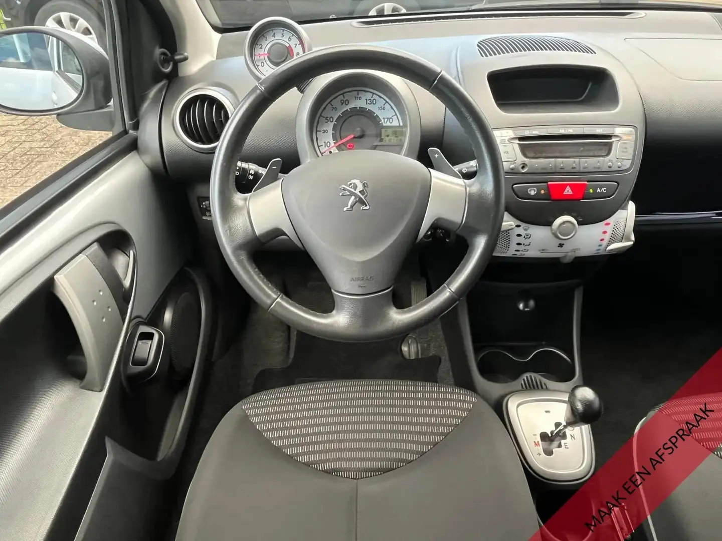 Peugeot 107 1.0 68PK Automaat 5 deuren Airco,Led,Isofix,Radio/ Gris - 2