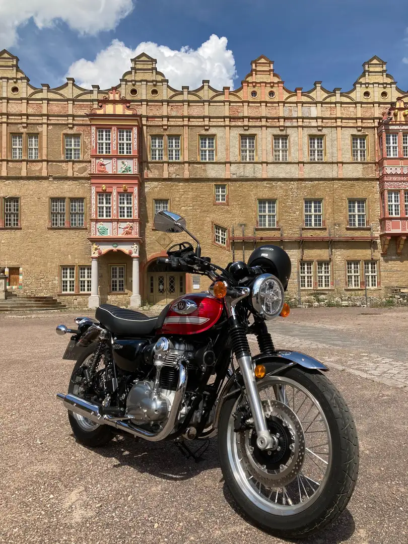 Kawasaki W 800 Červená - 1