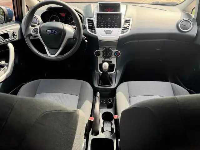 Ford Fiesta view 12