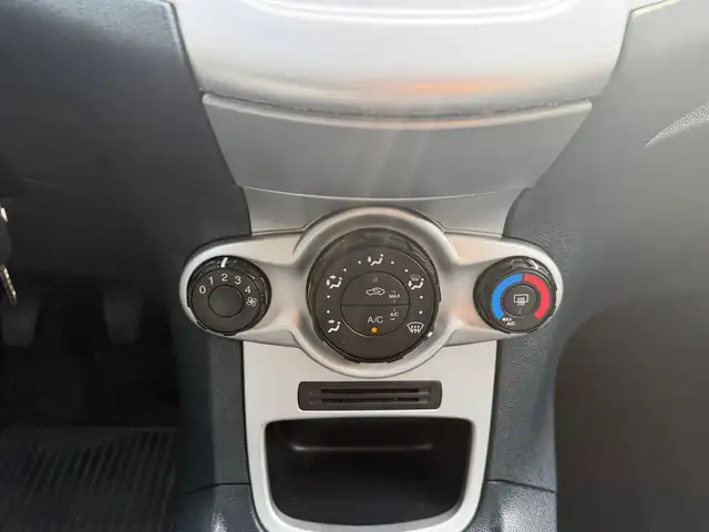 Ford Fiesta view 15