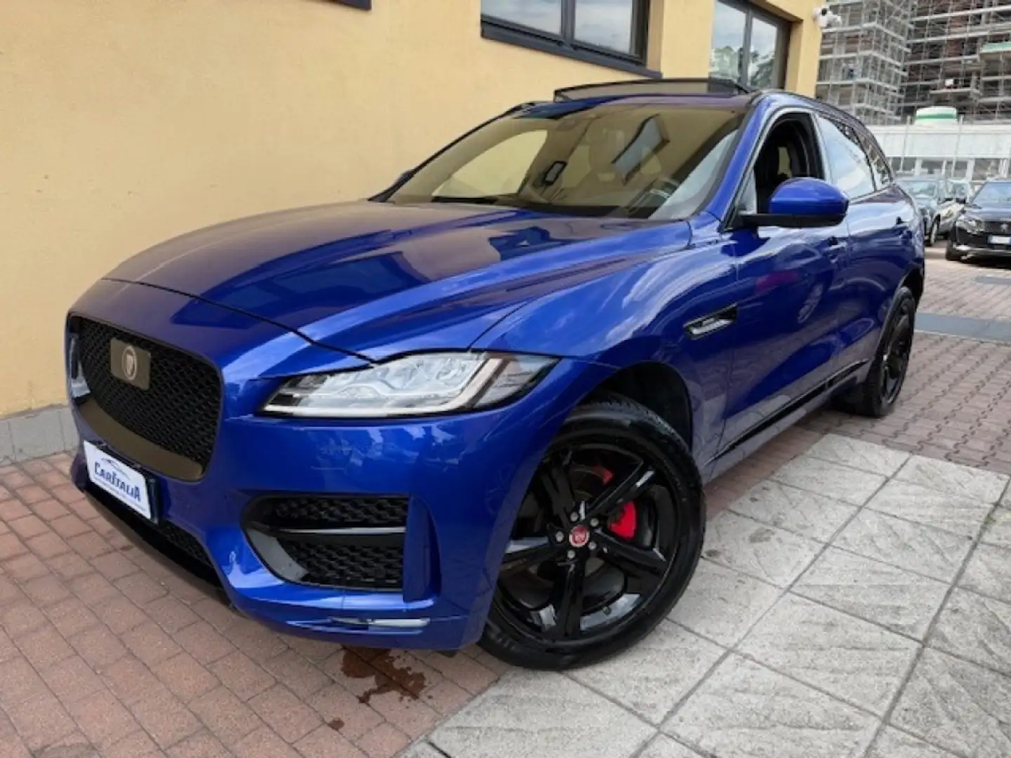 Jaguar F-Pace 2.0 D 240 CV AWD aut. R-Sport TETTO PANORAMICO Blu/Azzurro - 1