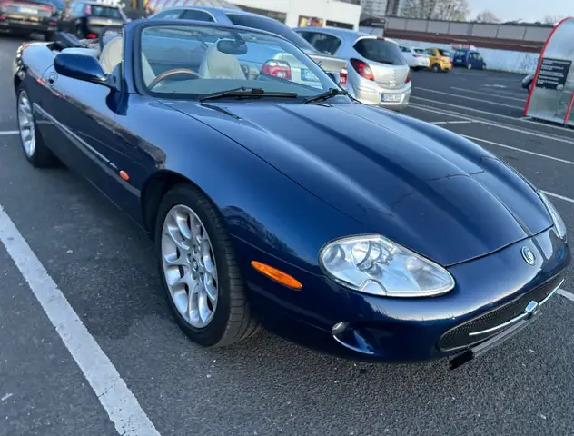Jaguar XK8 XK8 Cabriolet Deutsche Zulassung