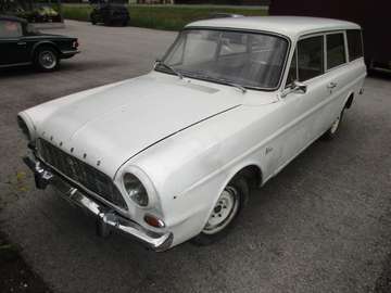 12M P4 Kombi