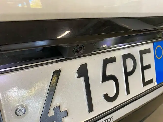 Peugeot 308 view 14
