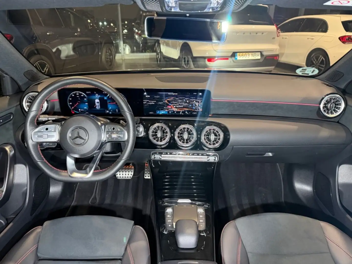 Mercedes-Benz A 200 200d 8G-DCT Plateado - 2