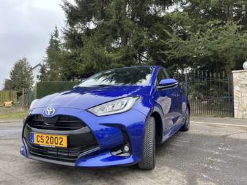 Hybrid 1.5 VVT-i Iconic
