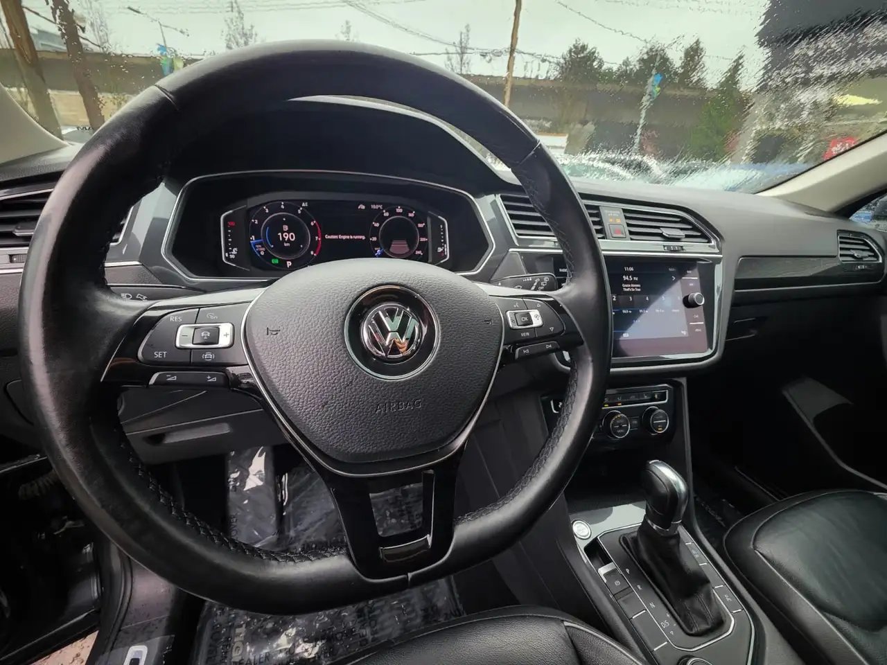 Volkswagen Tiguan снимка Volkswagen Tiguan
