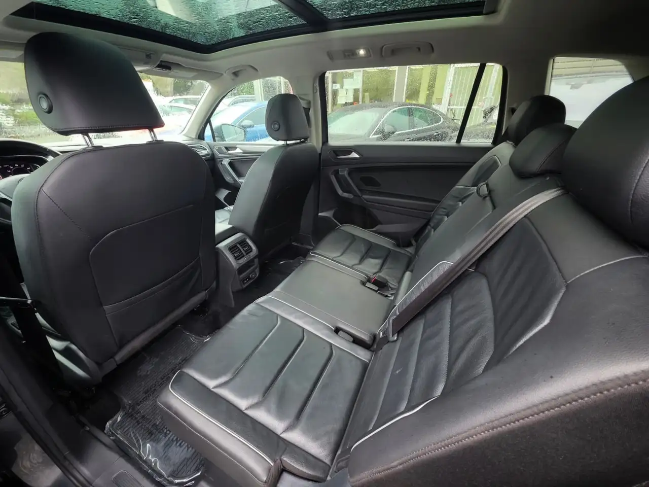 Volkswagen Tiguan снимка Volkswagen Tiguan