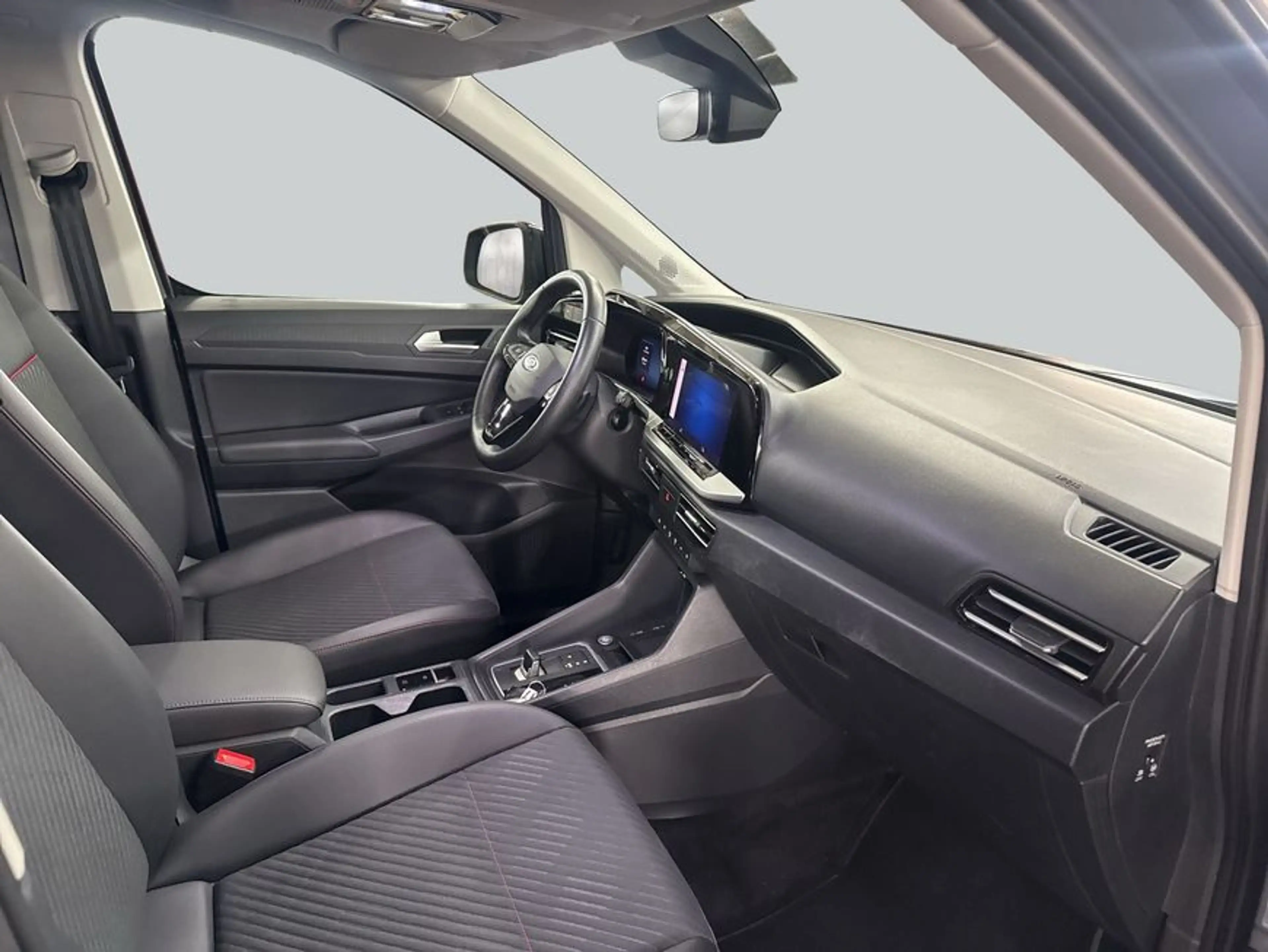 Ford Grand Tourneo Connect 2.0 EcoBlue Aut. SPORT 90 kW — photo 15