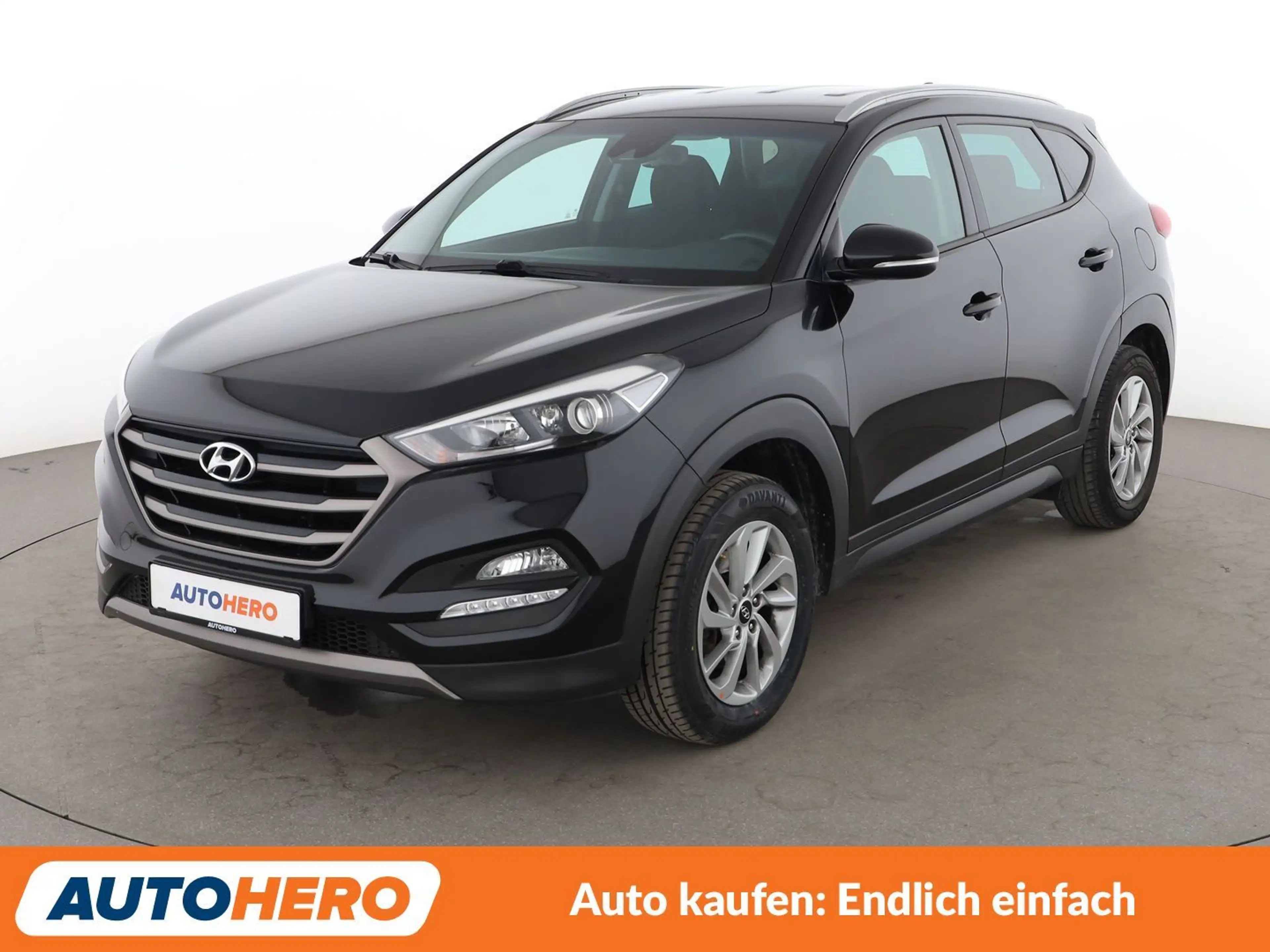 Hyundai TUCSON 1.6 Intro Edition blue 2WD*NAVI*SPUR*CAM*PDC*SHZ*