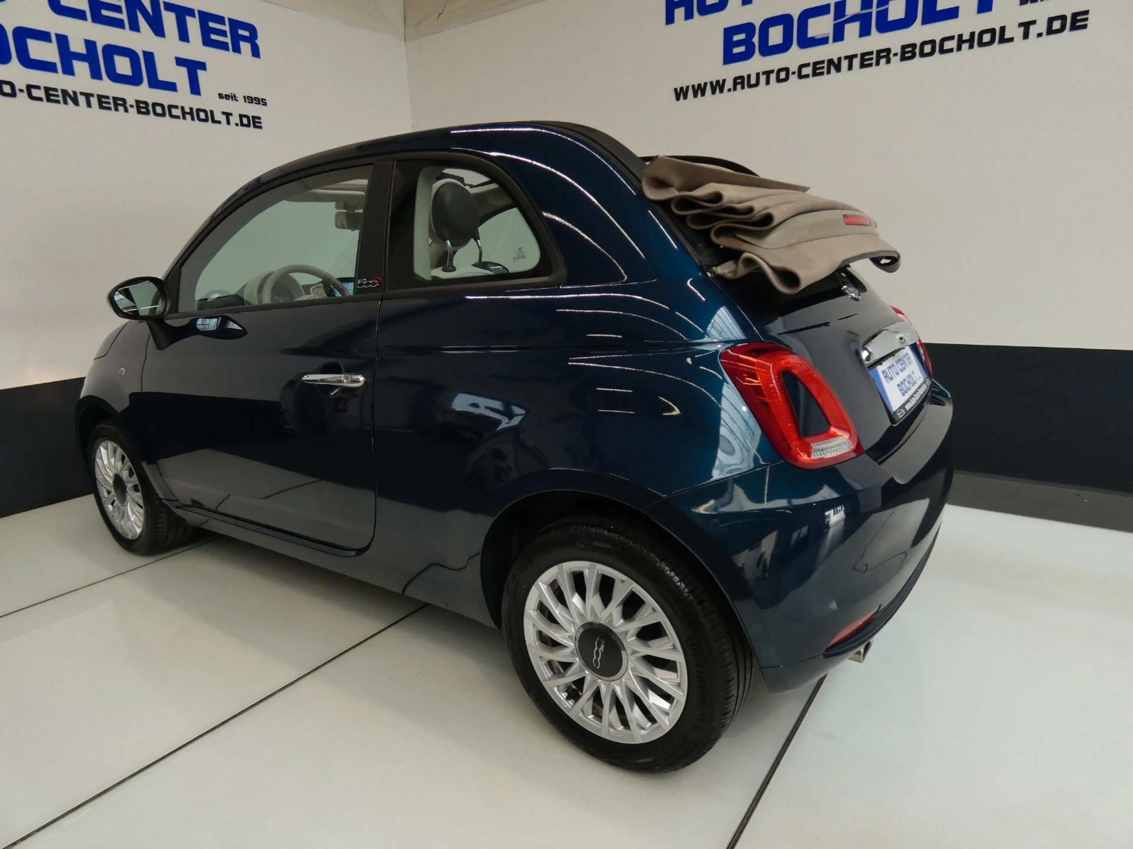Fiat 500C Lounge Cabrio*Navi*PDC*CarPlay/Android Auto — photo 14