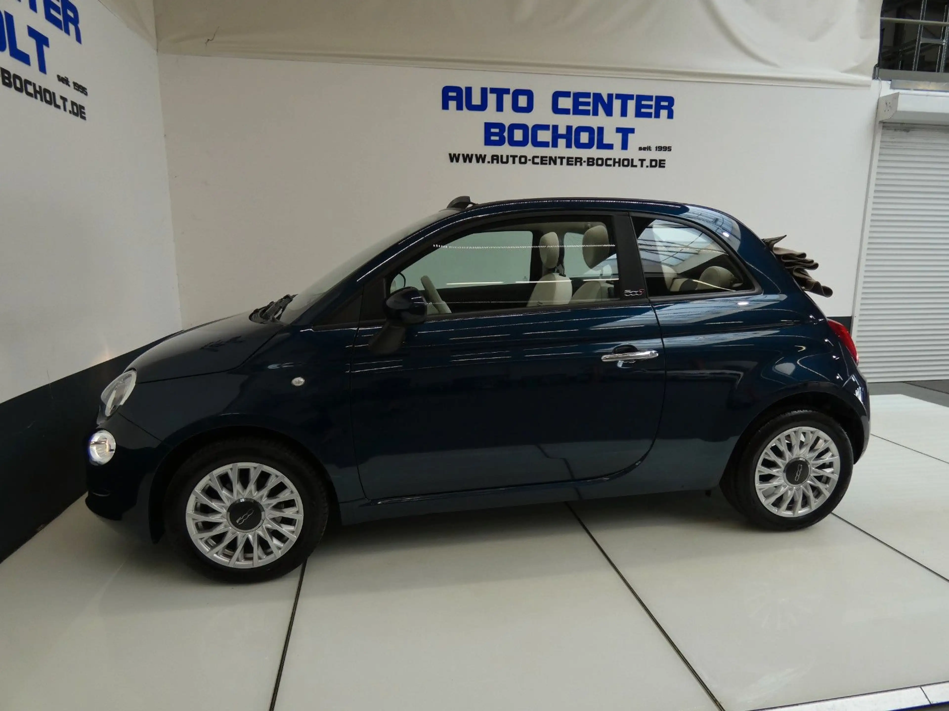 Fiat 500C Lounge Cabrio*Navi*PDC*CarPlay/Android Auto — photo 11