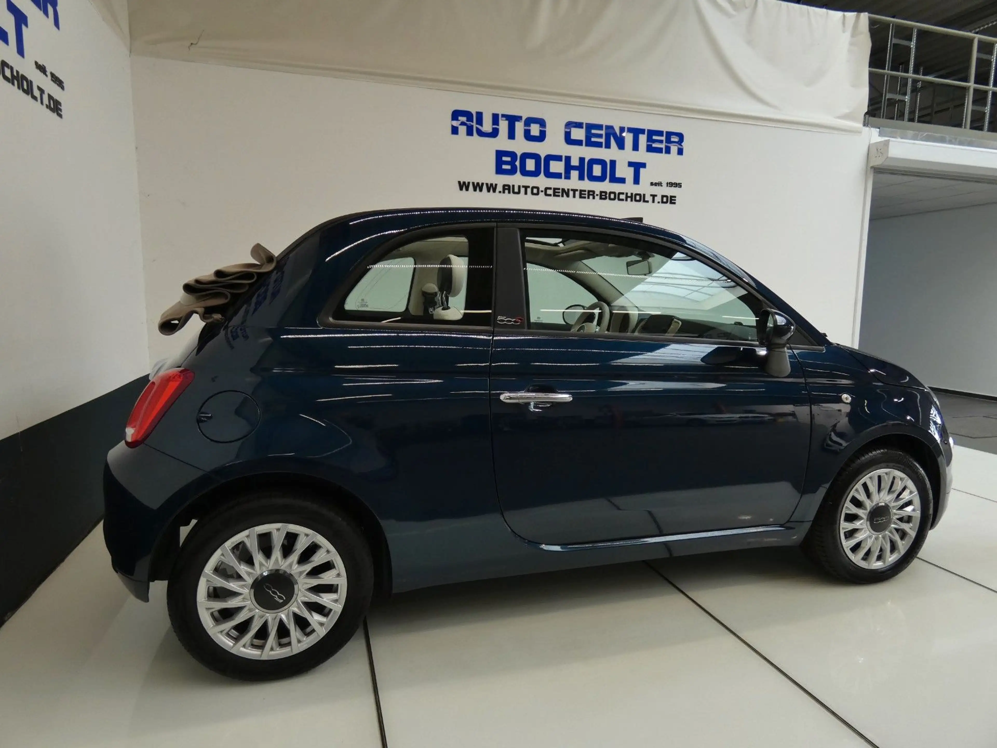 Fiat 500C Lounge Cabrio*Navi*PDC*CarPlay/Android Auto — photo 6