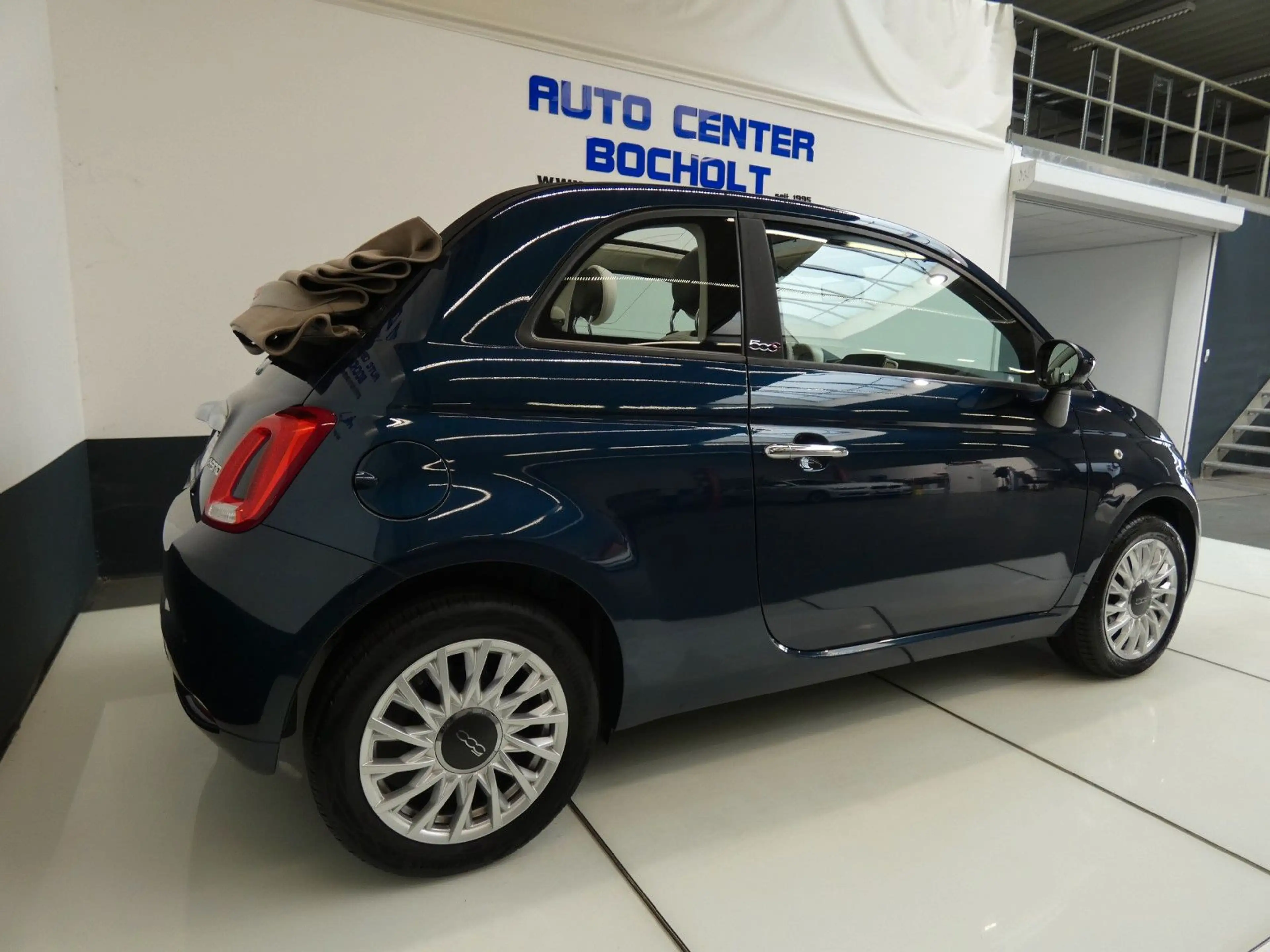 Fiat 500C Lounge Cabrio*Navi*PDC*CarPlay/Android Auto — photo 7