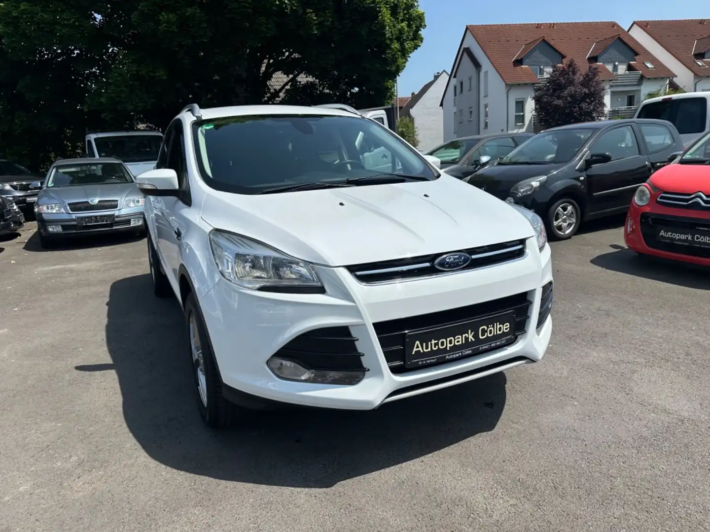 Ford Kuga Titanium*Allrad 4*4 Klimaautomatik*Euro 6 Weiß - 2