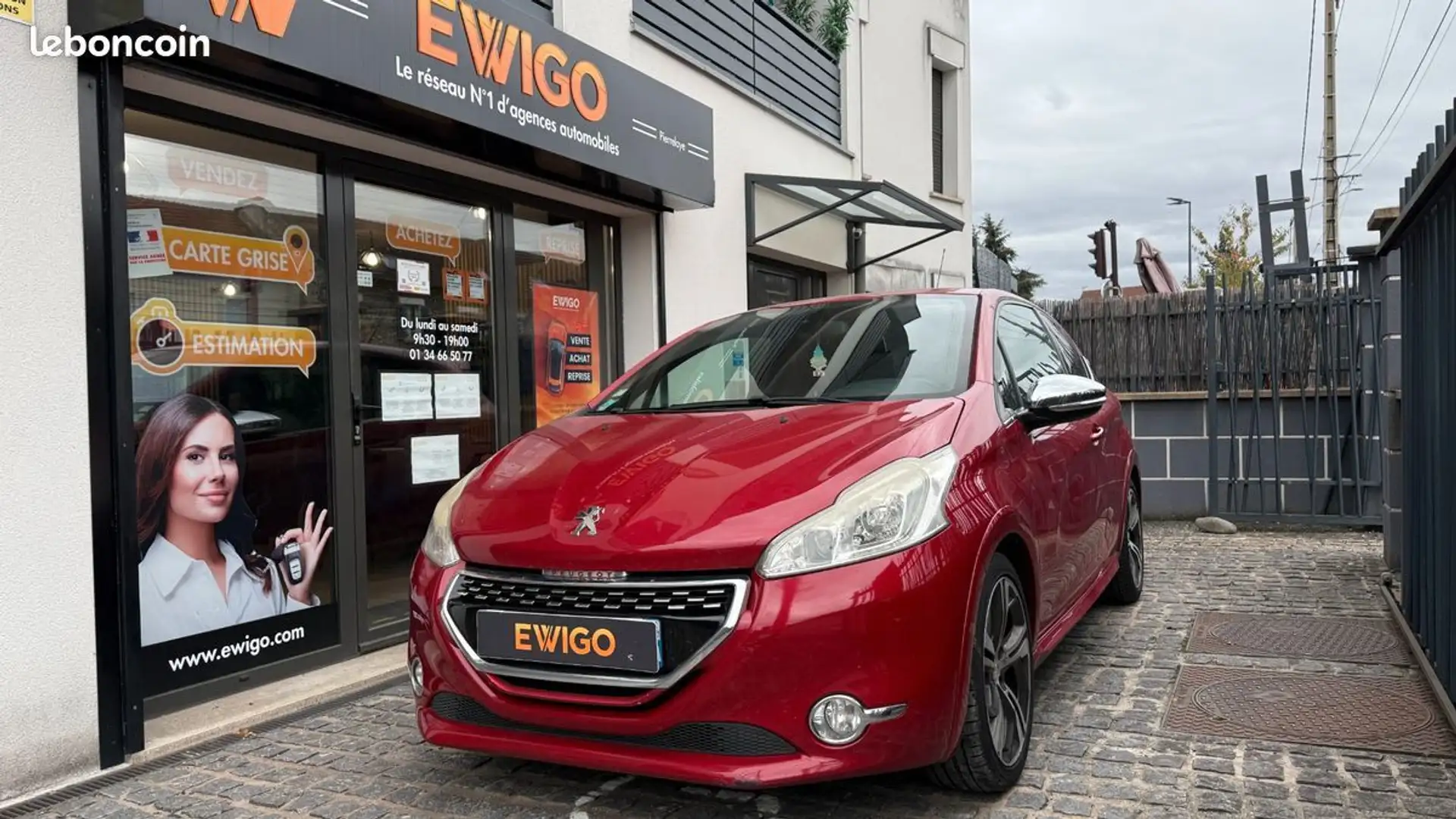 Peugeot 208 1.6 thp 200 gti Rouge - 1