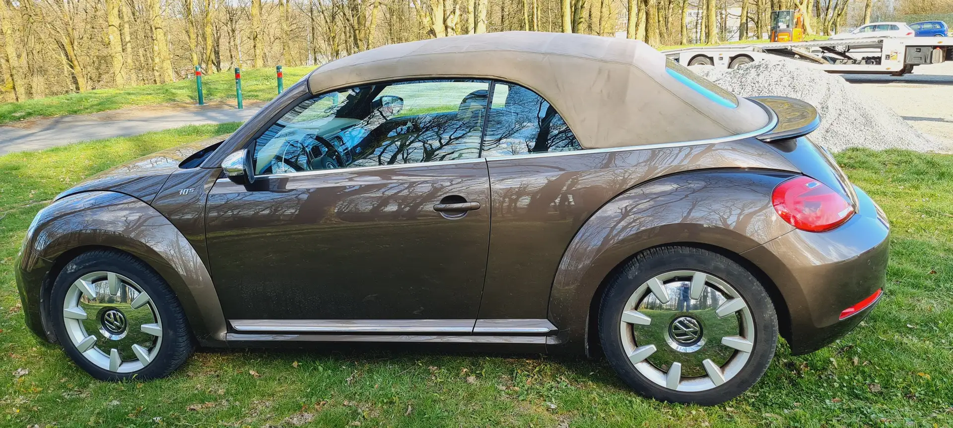 Volkswagen Beetle The Beetle Cabriolet The Cabriolet 1.4 TSI DSG Exc Beżowy - 1