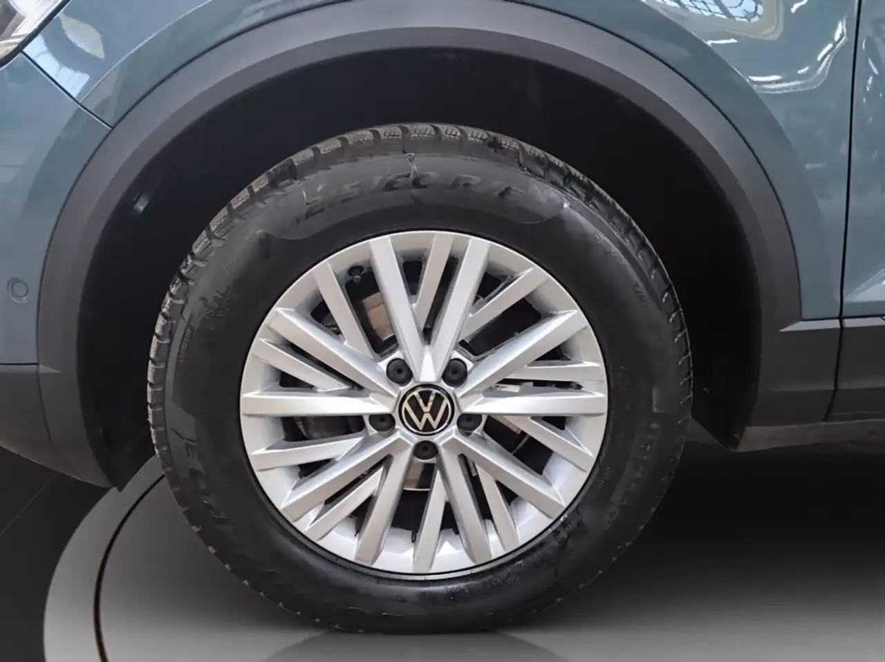 Volkswagen T-Roc 1.0 tsi life 110cv 13