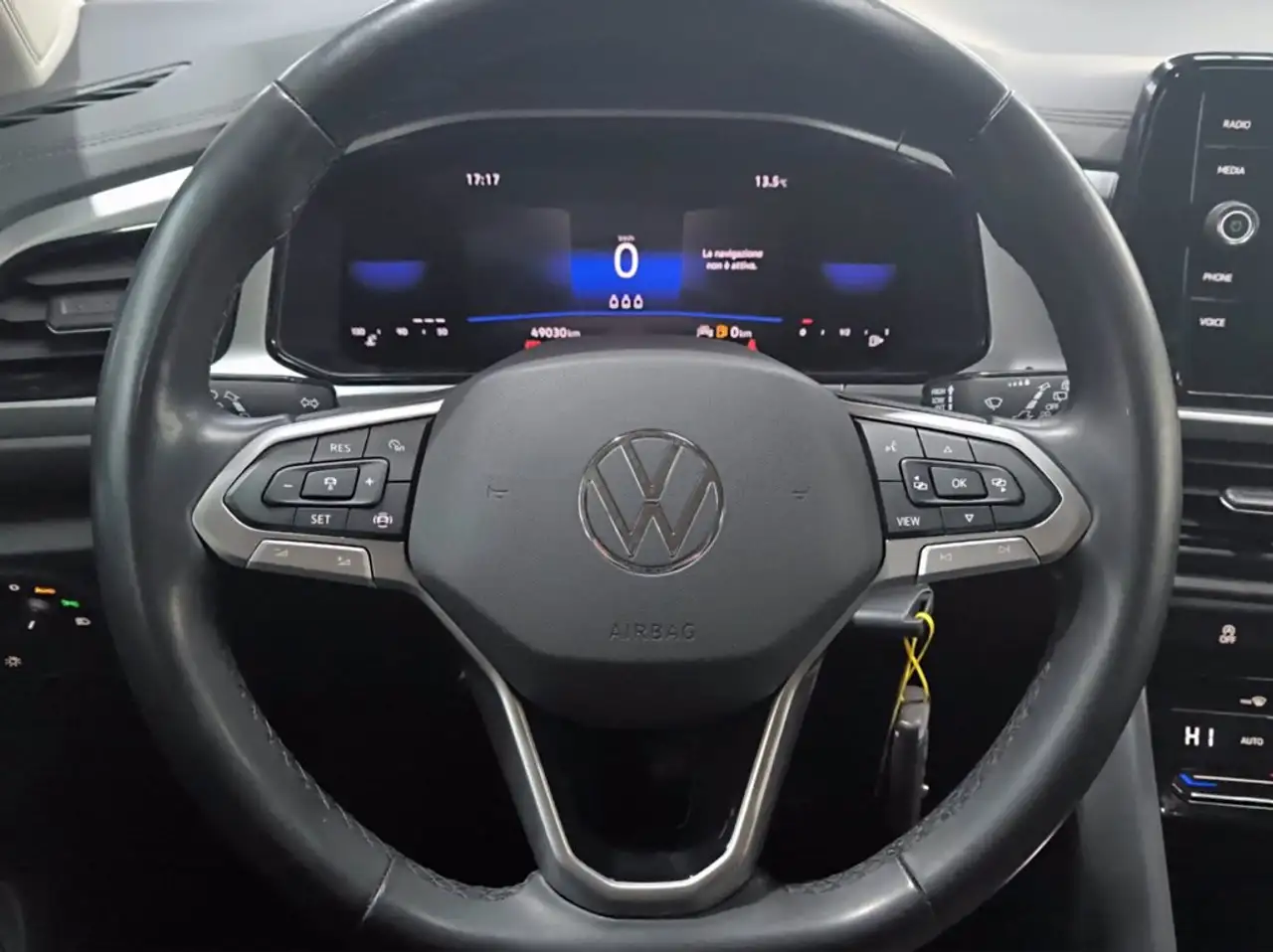 Volkswagen T-Roc 1.0 tsi life 110cv 7