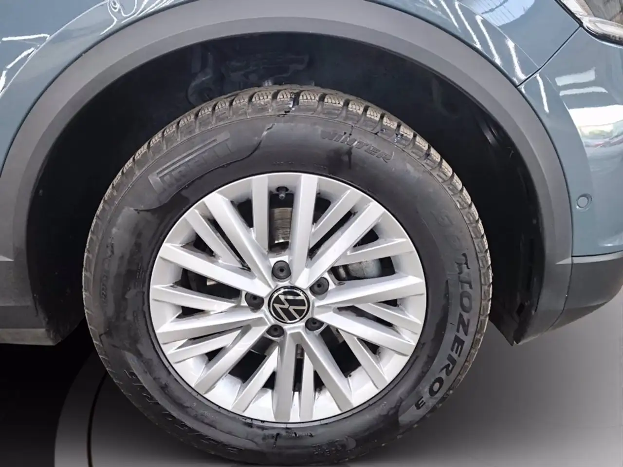 Volkswagen T-Roc 1.0 tsi life 110cv 15