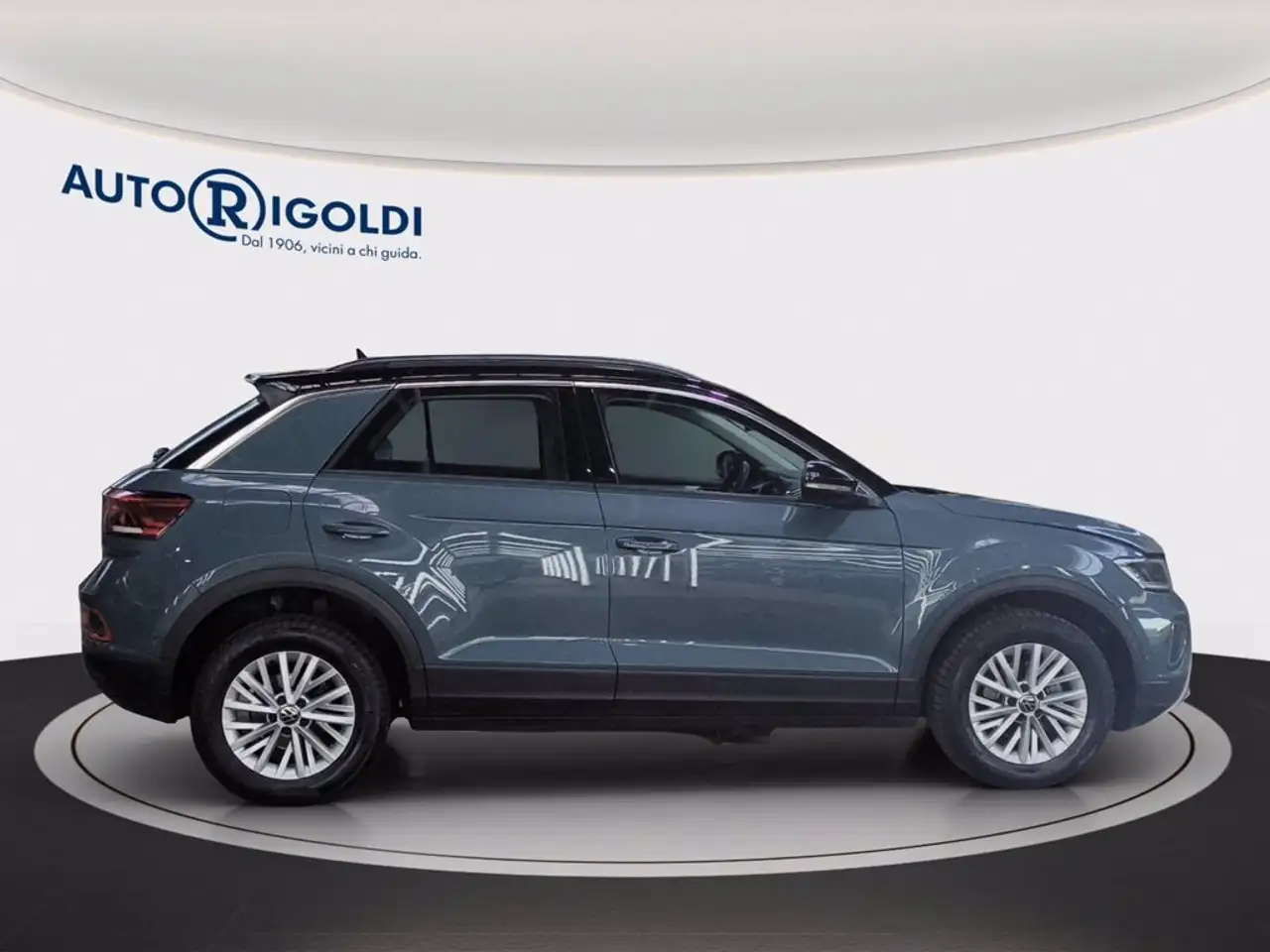 Volkswagen T-Roc 1.0 tsi life 110cv 16