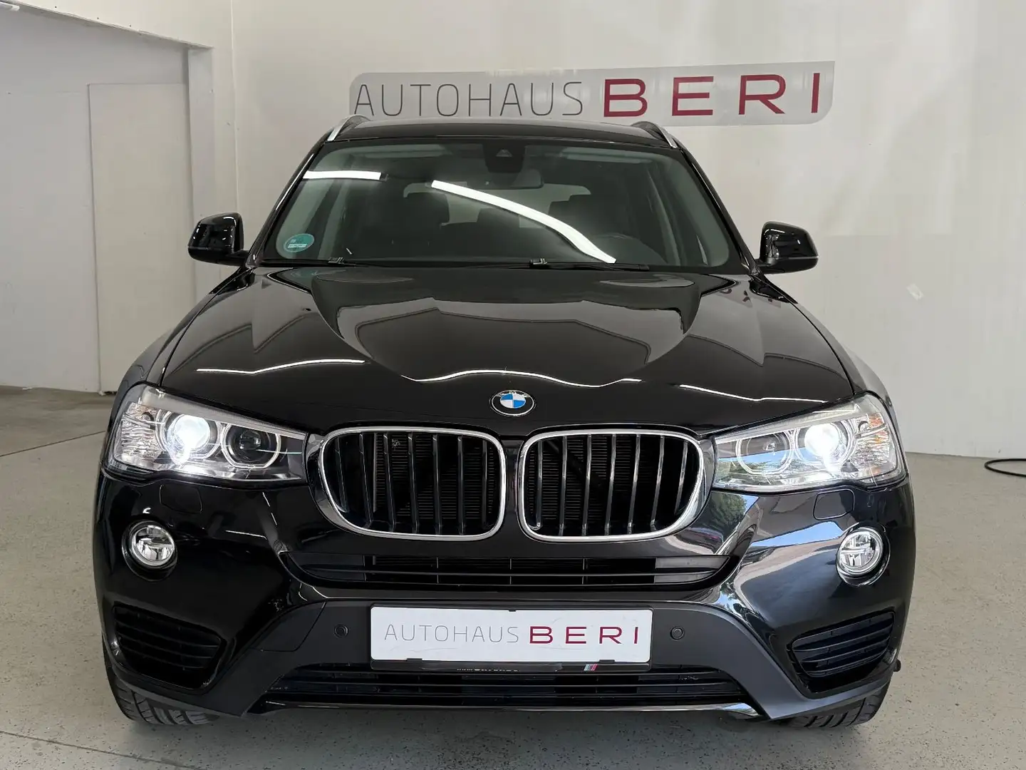 BMW X3 xDrive 20 d Advantage*AHK*Kamera Schwarz - 2