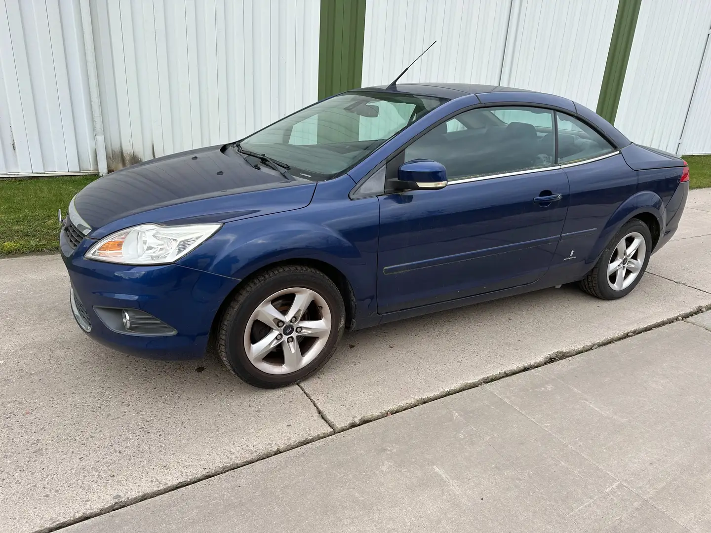 Ford Focus CC Cabriolet 1.6i 16V Viva Blau 05/2011 Kék - 1