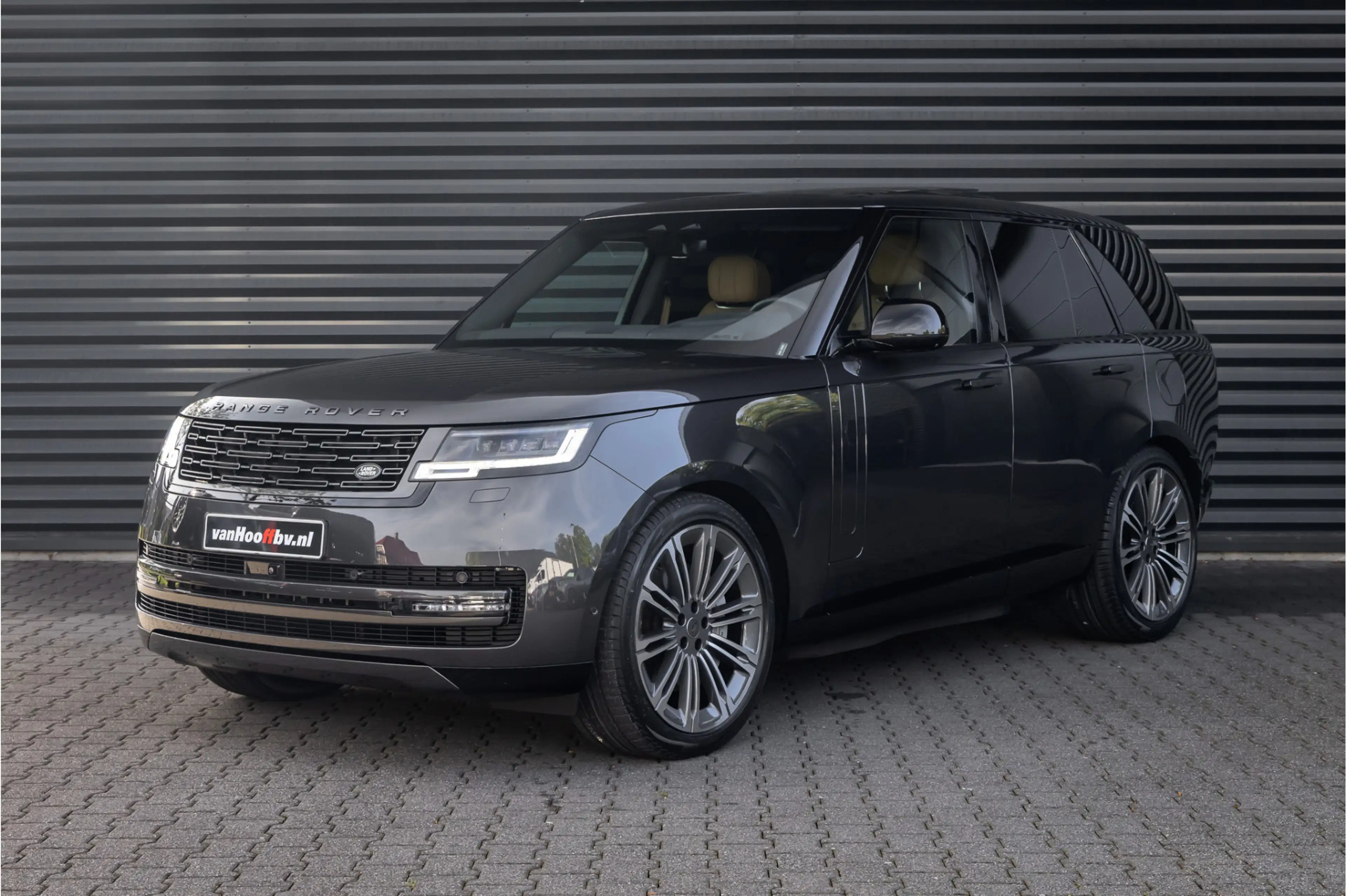 Land Rover Range Rover 3.0 P550e HSE PHEV 23'' - Carpathian Grey