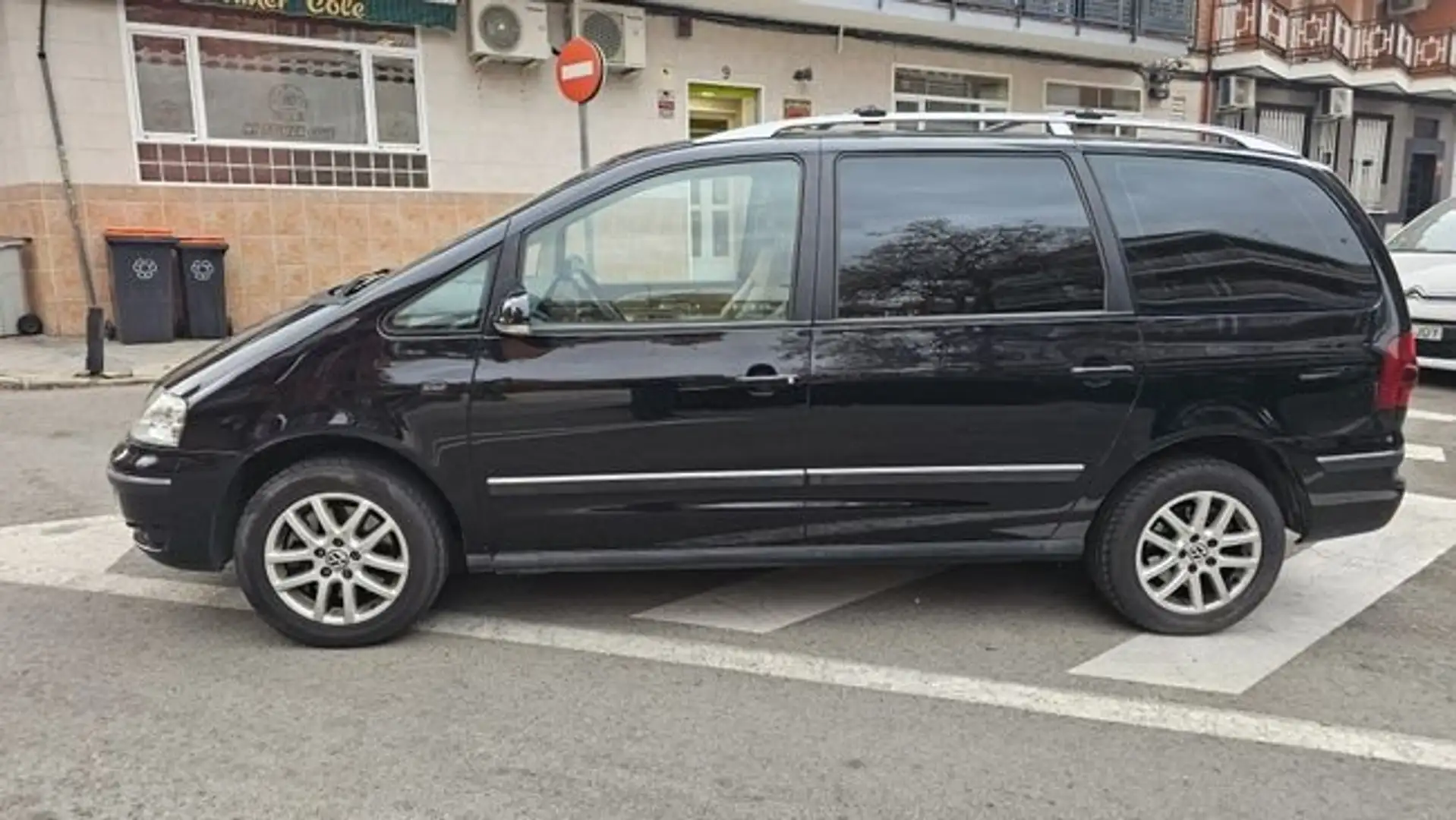 Volkswagen Sharan V6 Highline (11.2004->) Negro - 2