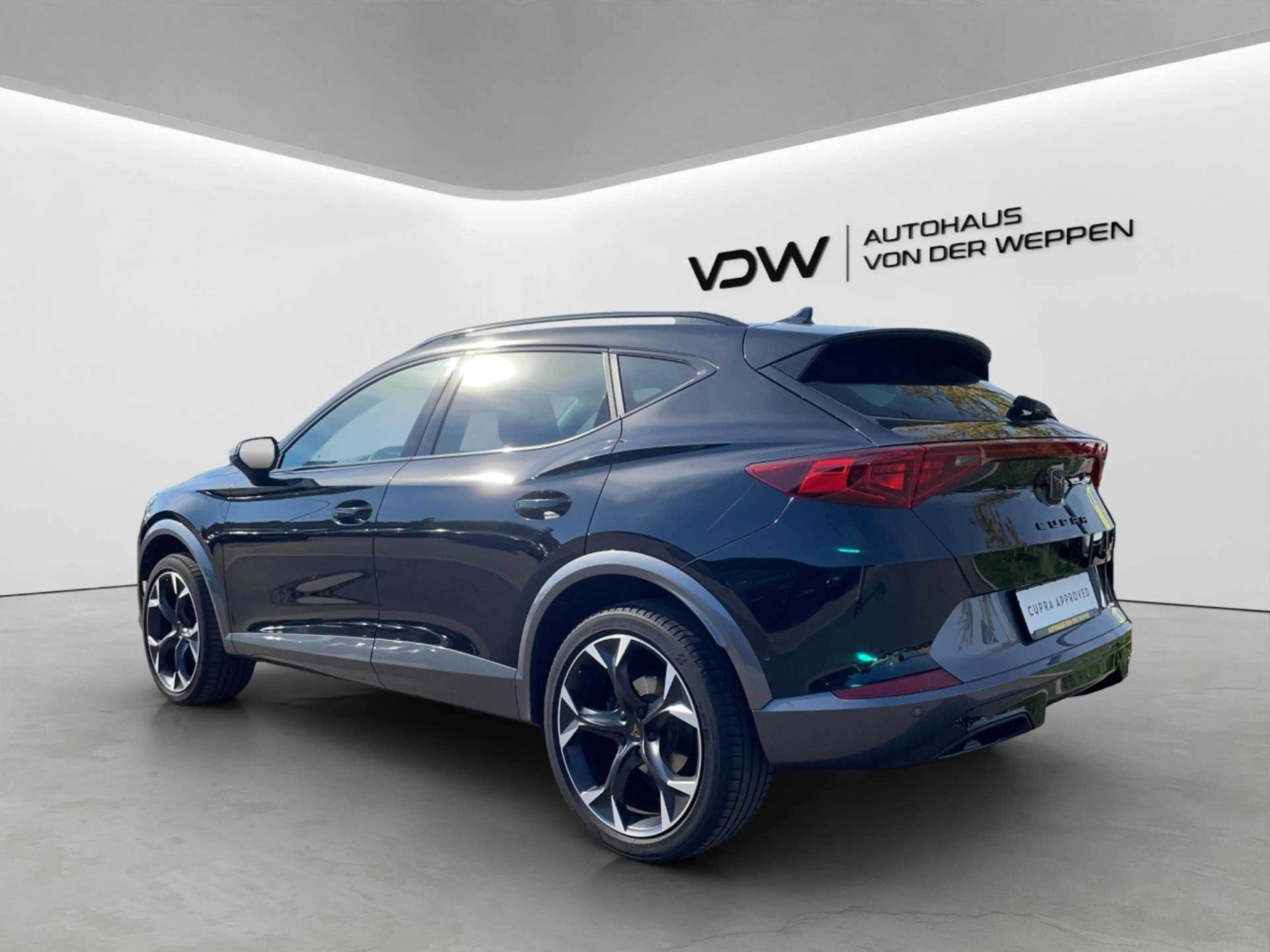 CUPRA Formentor TSI DSG 5JGar Navi AHK Kamera SHZ ACC — photo 5