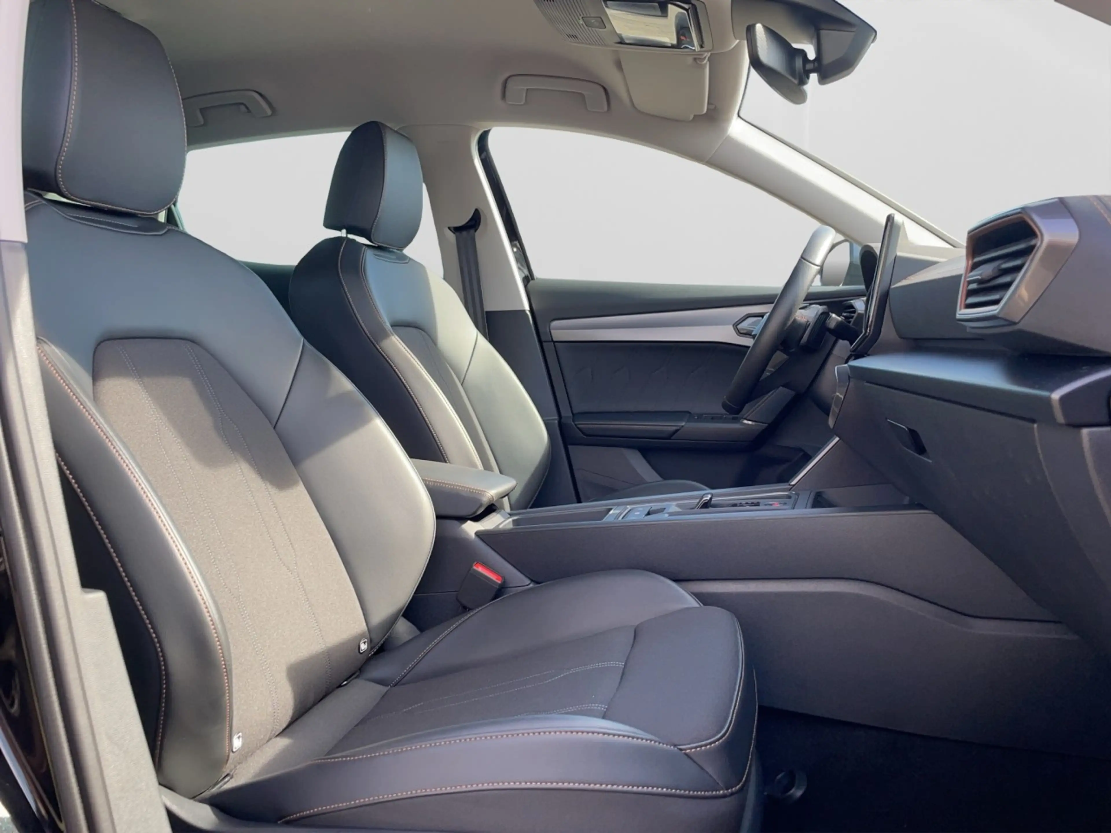 CUPRA Formentor TSI DSG 5JGar Navi AHK Kamera SHZ ACC — photo 14