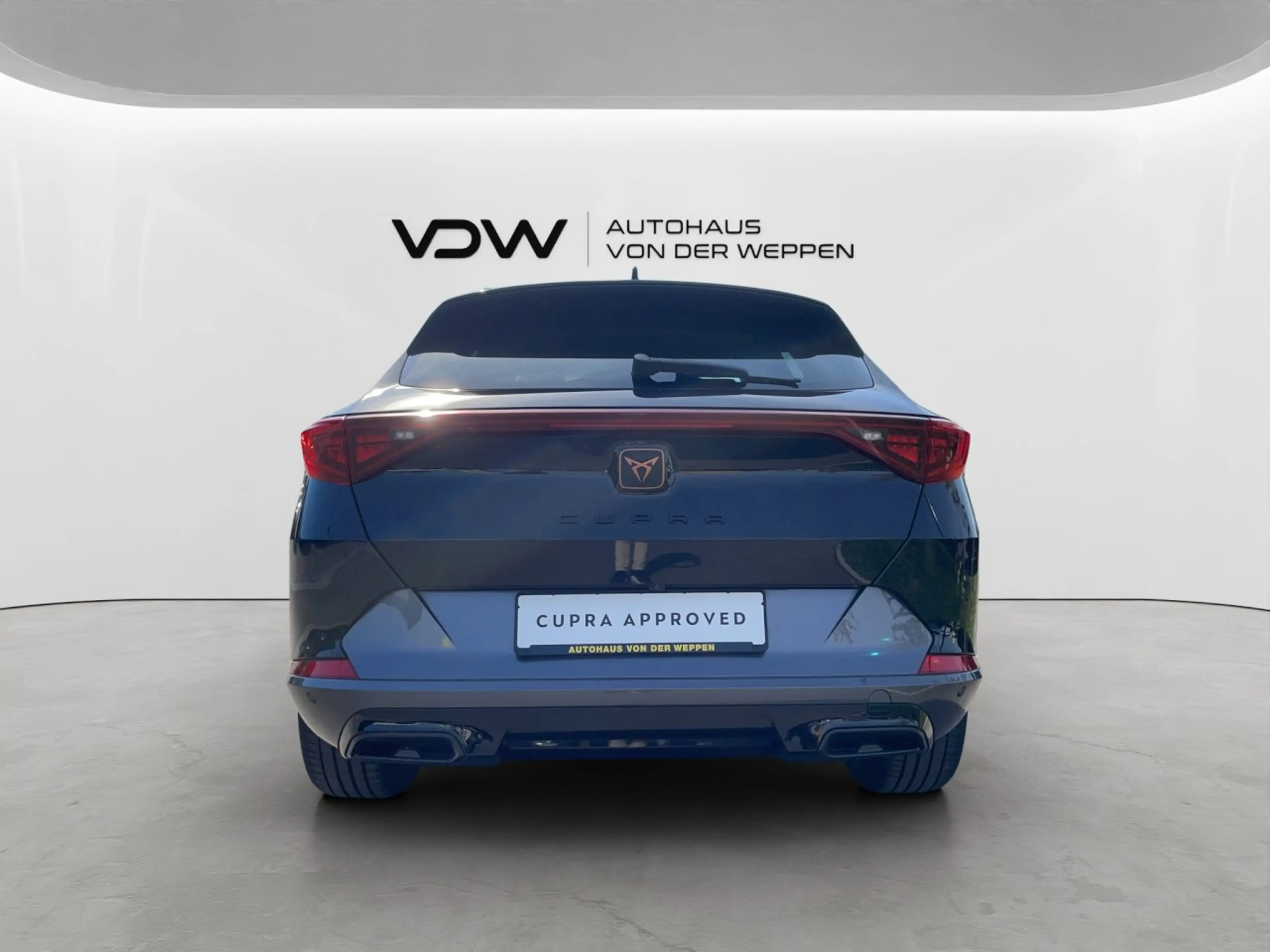 CUPRA Formentor TSI DSG 5JGar Navi AHK Kamera SHZ ACC — photo 6