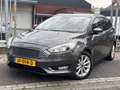 Ford Focus Wagon 1.0 Titanium | Xenon | Trekhaak | Navigatie Gris - thumbnail 3