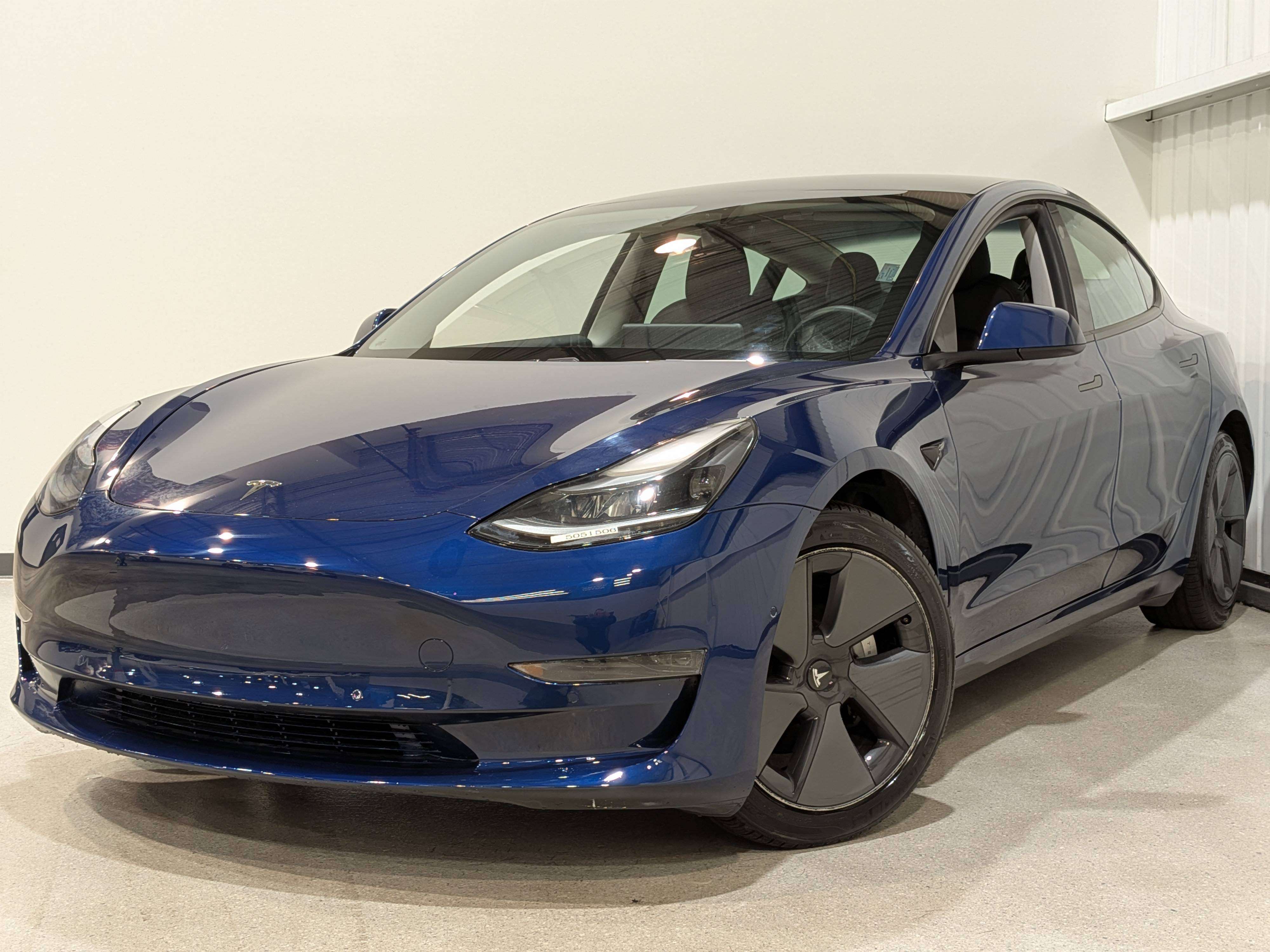 Tesla Model 3 2021