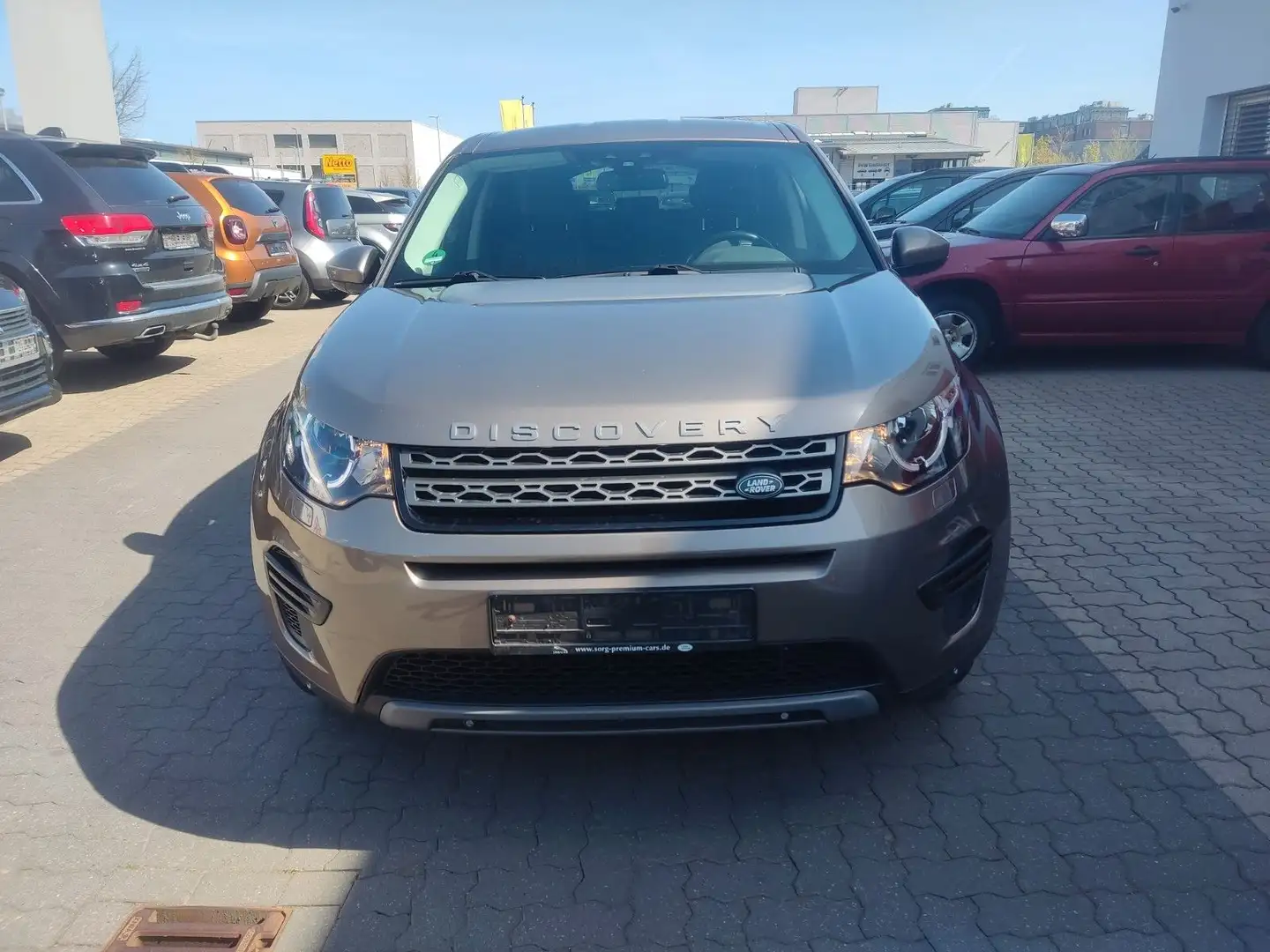 Land Rover Discovery Sport SE AWD Marrón - 1