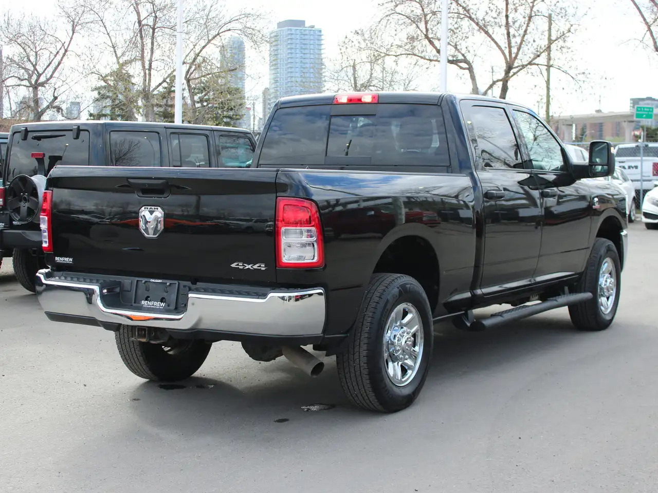 RAM 3500 снимка RAM 3500