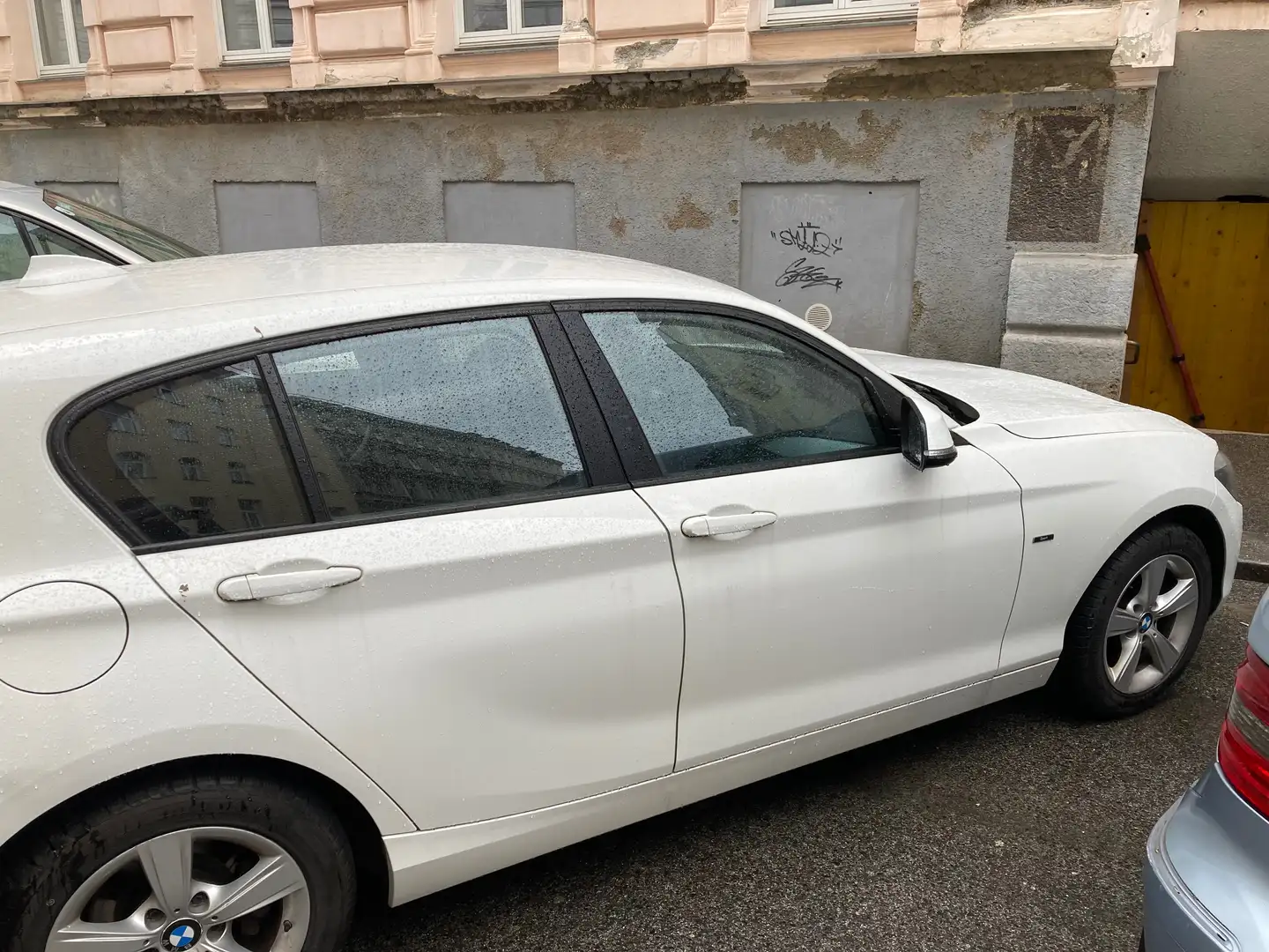 BMW 114 114d Österreich-Paket Weiß - 2