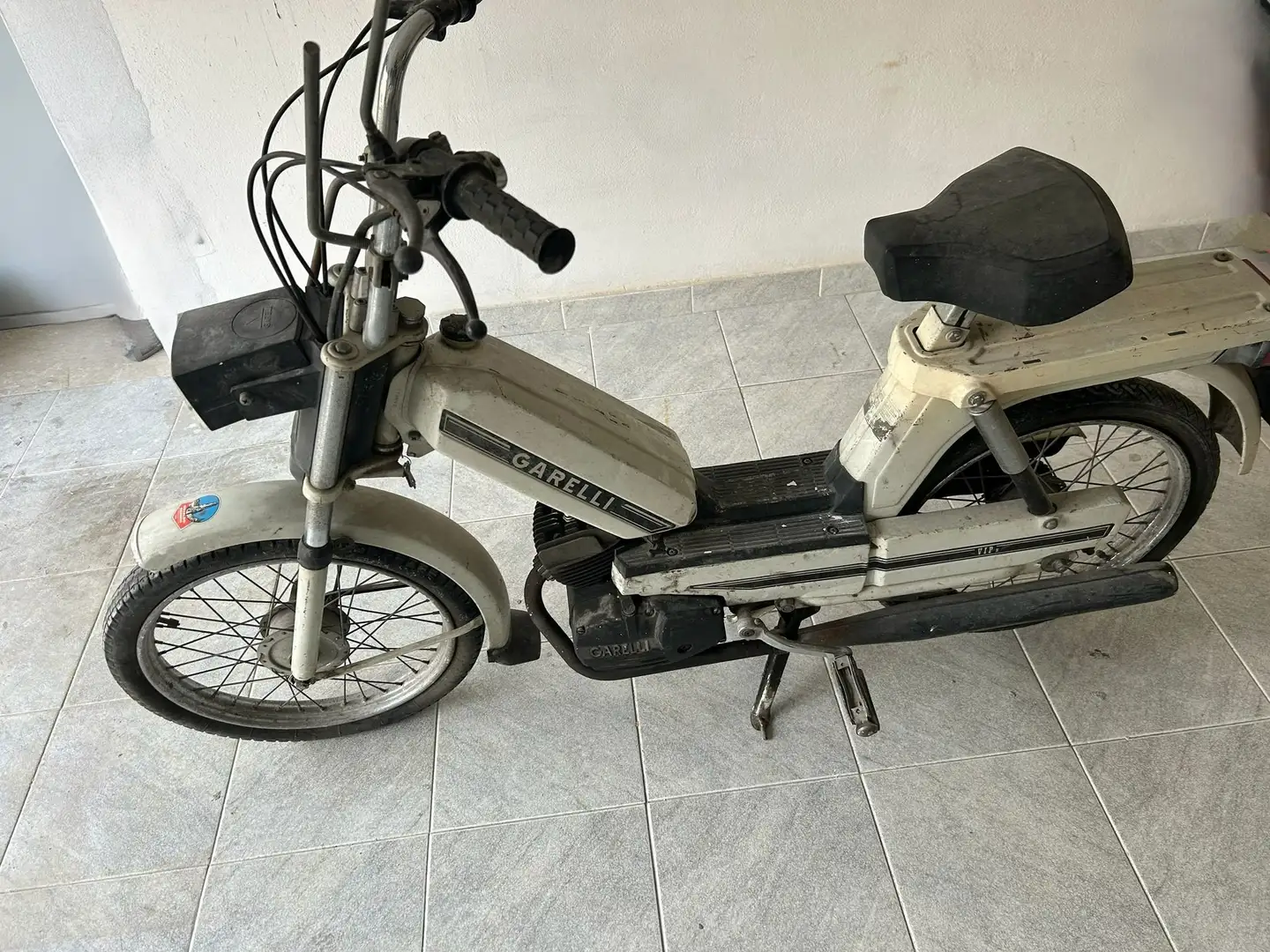 Garelli White - 1