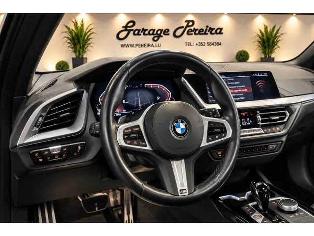 BMW 1 Series view 5